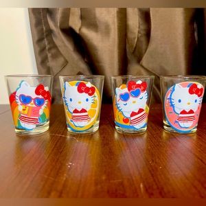 Hello Kitty Pool Floatie Scenes Glitter 4-Pack Shot Glass Set, 1.5 Ounces